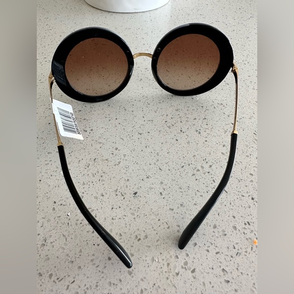 Dolce and Gabbana circular half print sunnies - Picture 5 of 6